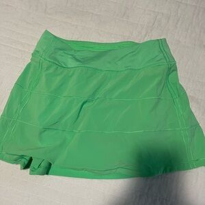 Lululemon pace rival skirt